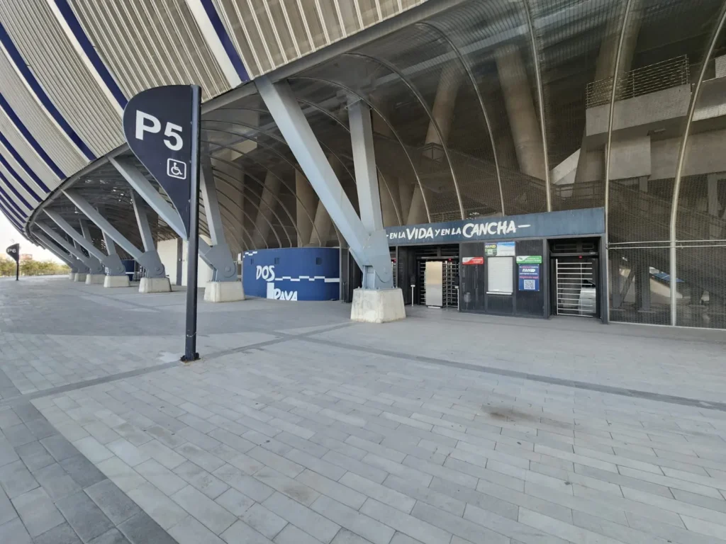 サッカーワールドカップのスタジアム